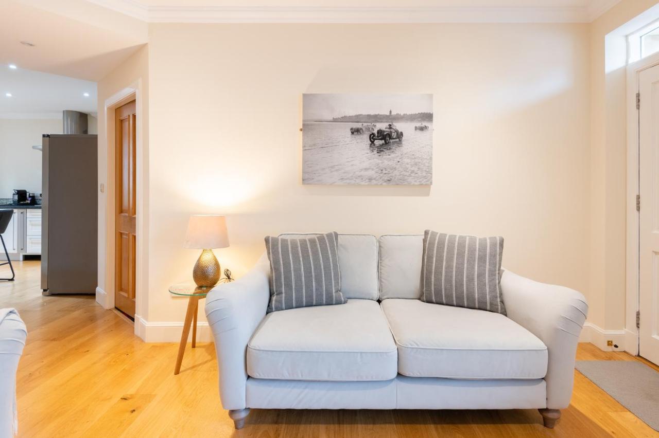 138 North Street - Luxury 2 Bed 2 Bath With Secret Garden, Summerhouse, Putting Green Сент-Андрус Экстерьер фото